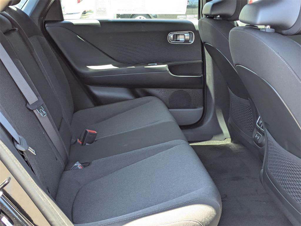 2025 Hyundai Ioniq 6 SE photo 23