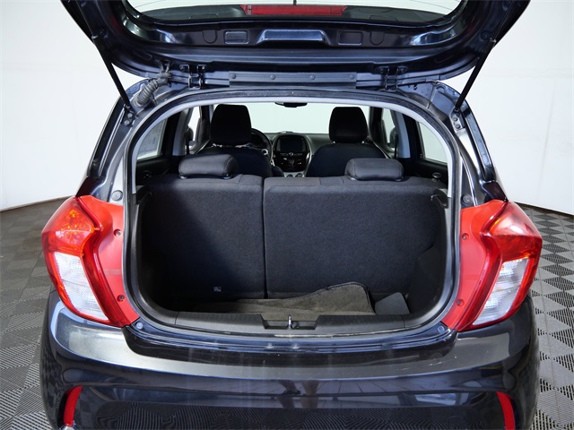 2016 Chevrolet Spark 1LT photo 9