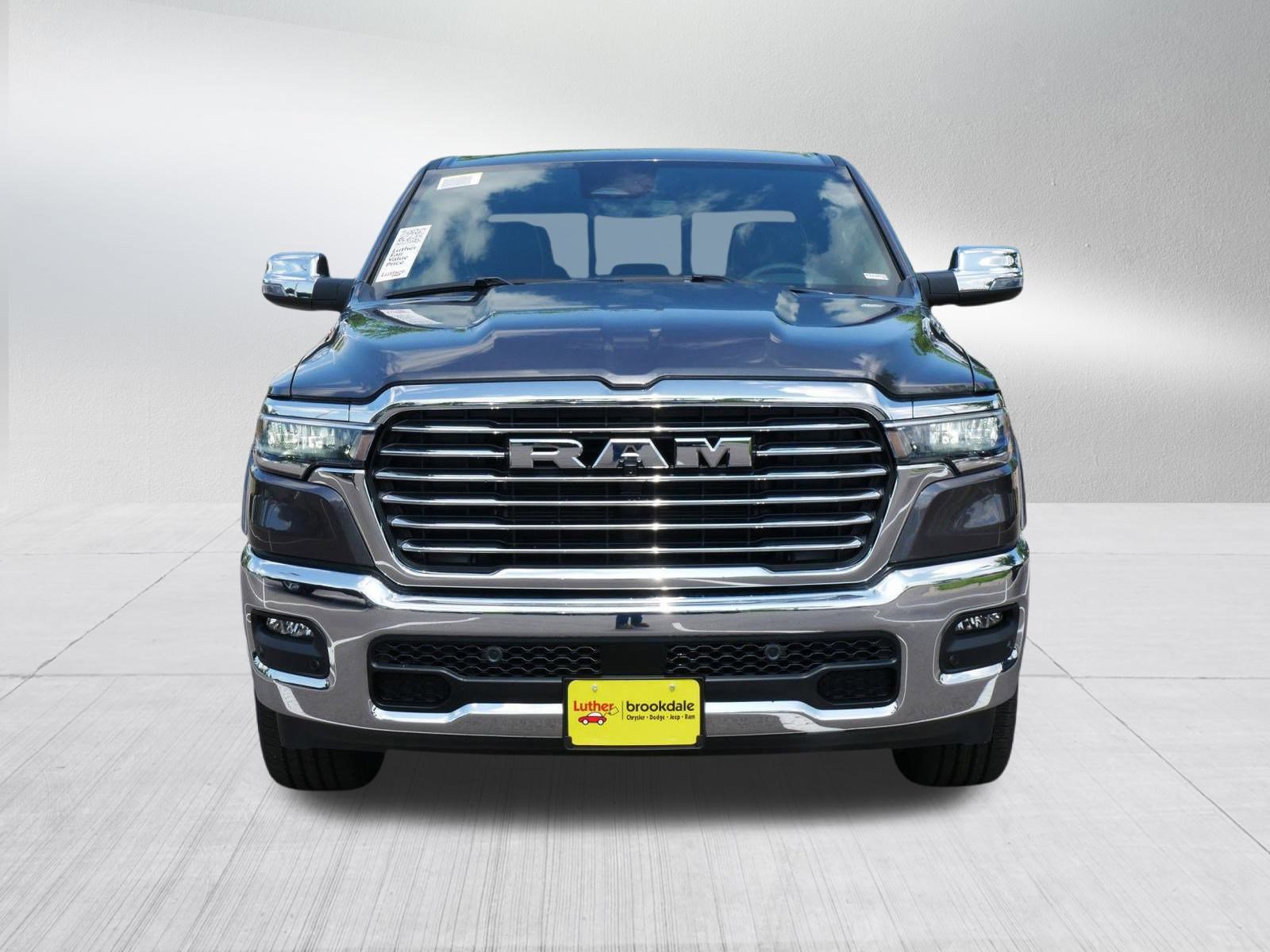 2026 Ram 1500 Laramie photo 2