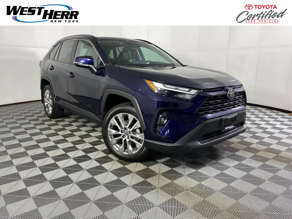 2024 Toyota RAV4 XLE Premium's photo