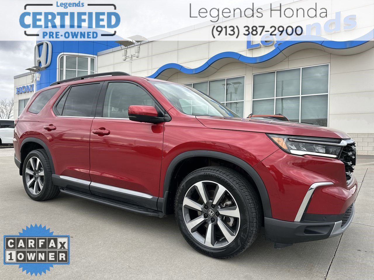 2023 Honda Pilot Elite's photo