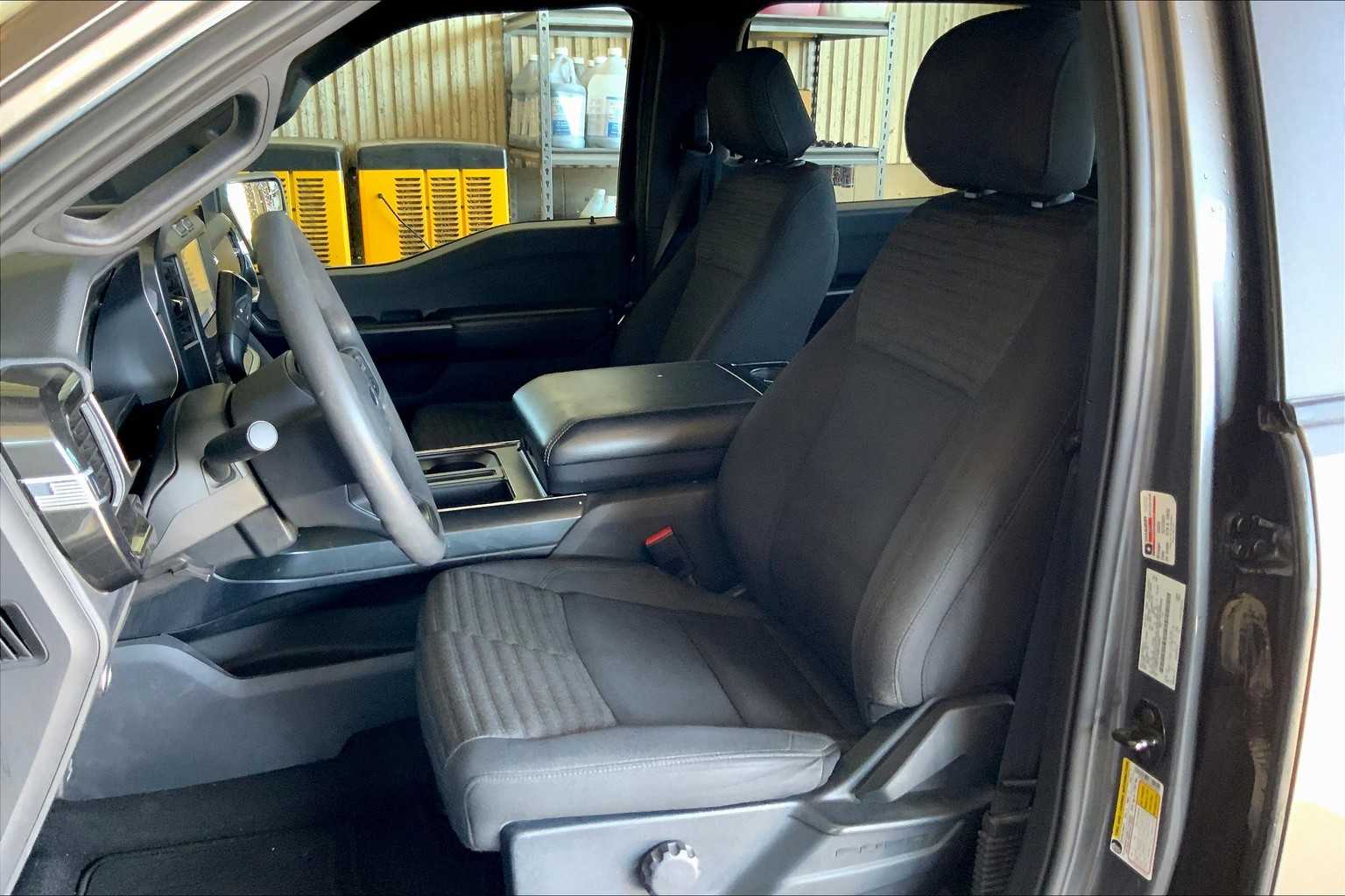 2021 Ford F-150 XL photo 7