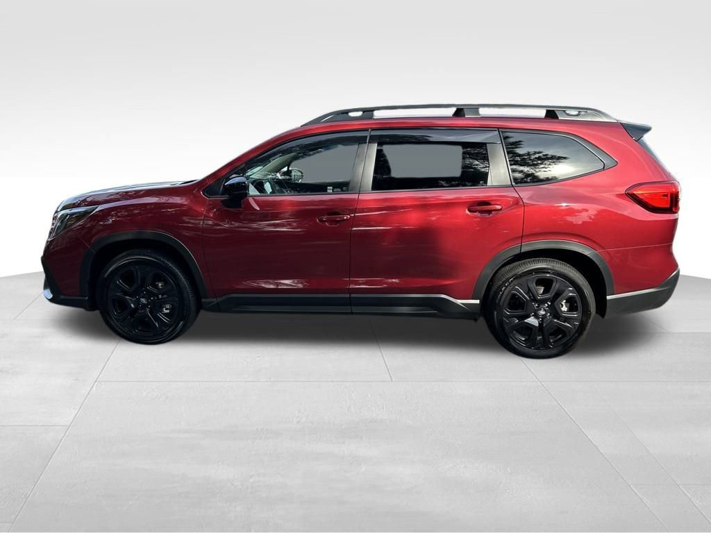 2025 Subaru Ascent Onyx Edition Touring photo 2