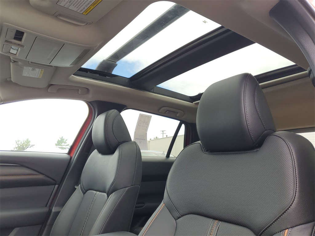 2025 Mazda CX-50 Premium photo 10