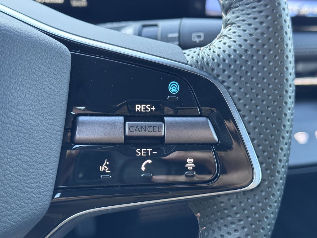 2024 Nissan ARIYA Engage photo 17