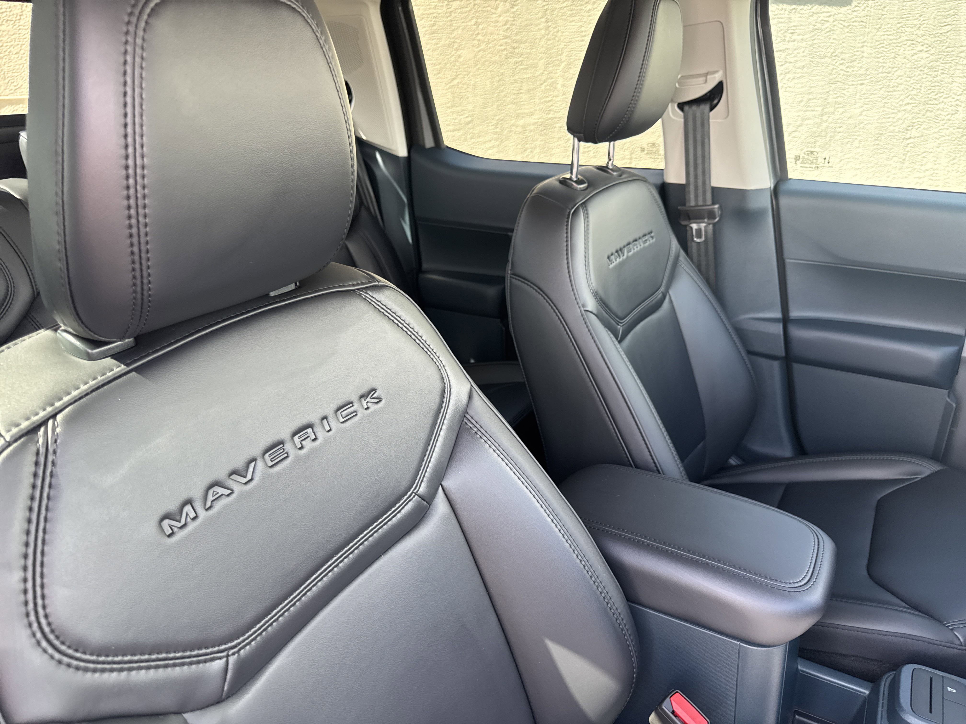 2025 Ford Maverick Lariat photo 5