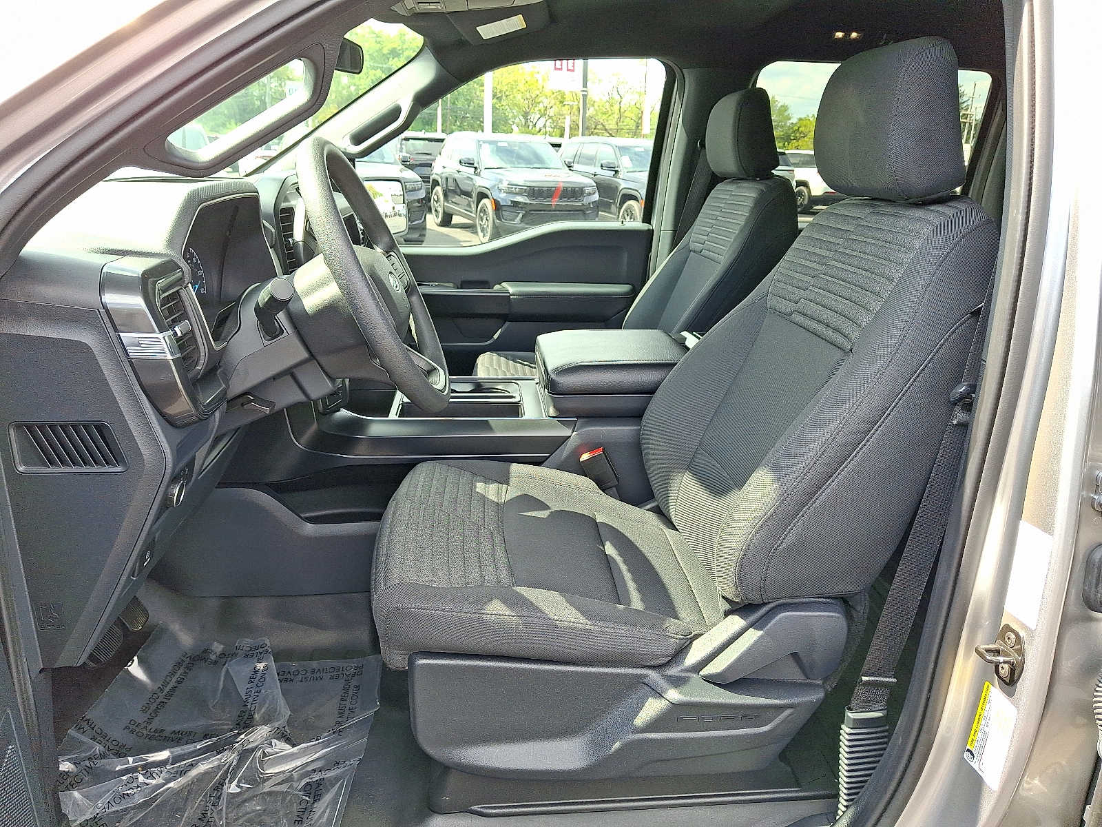 2022 Ford F-150 XL photo 14