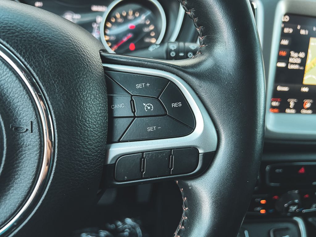 2019 Jeep Compass Latitude photo 19