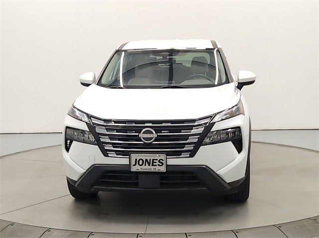 2024 Nissan Rogue SV photo 2