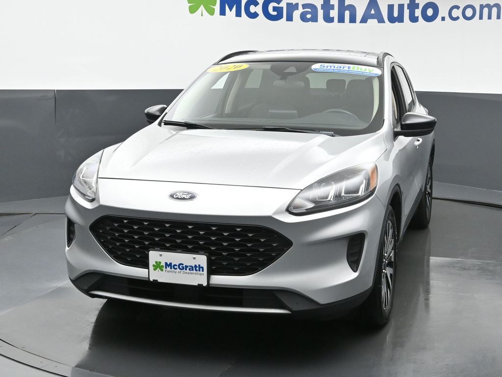2020 Ford Escape SE Sport Hybrid photo 3