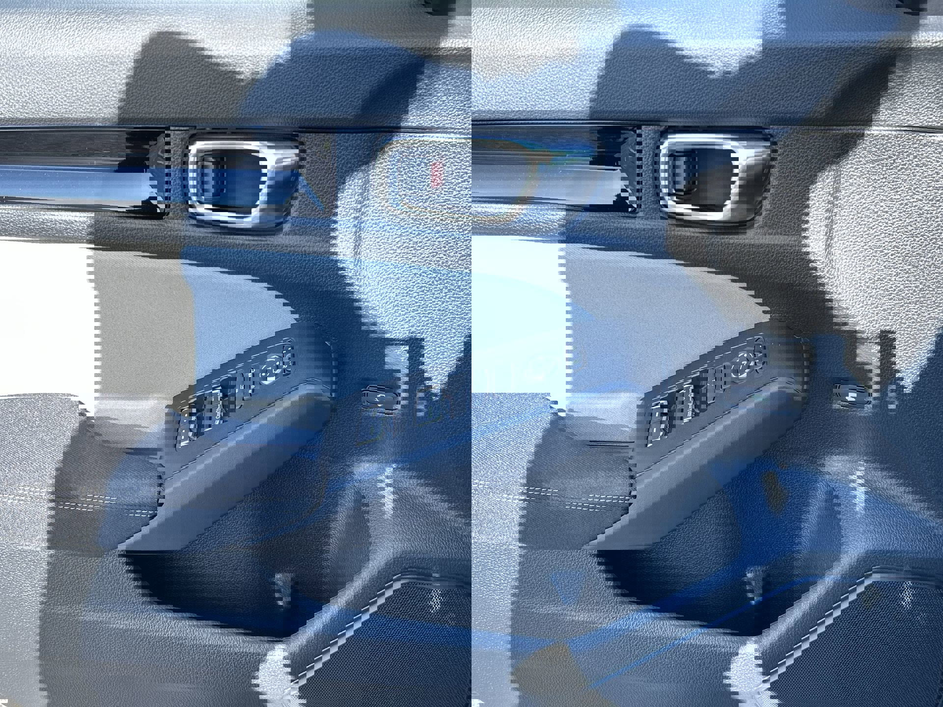2026 Honda Civic Sport Hybrid photo 13