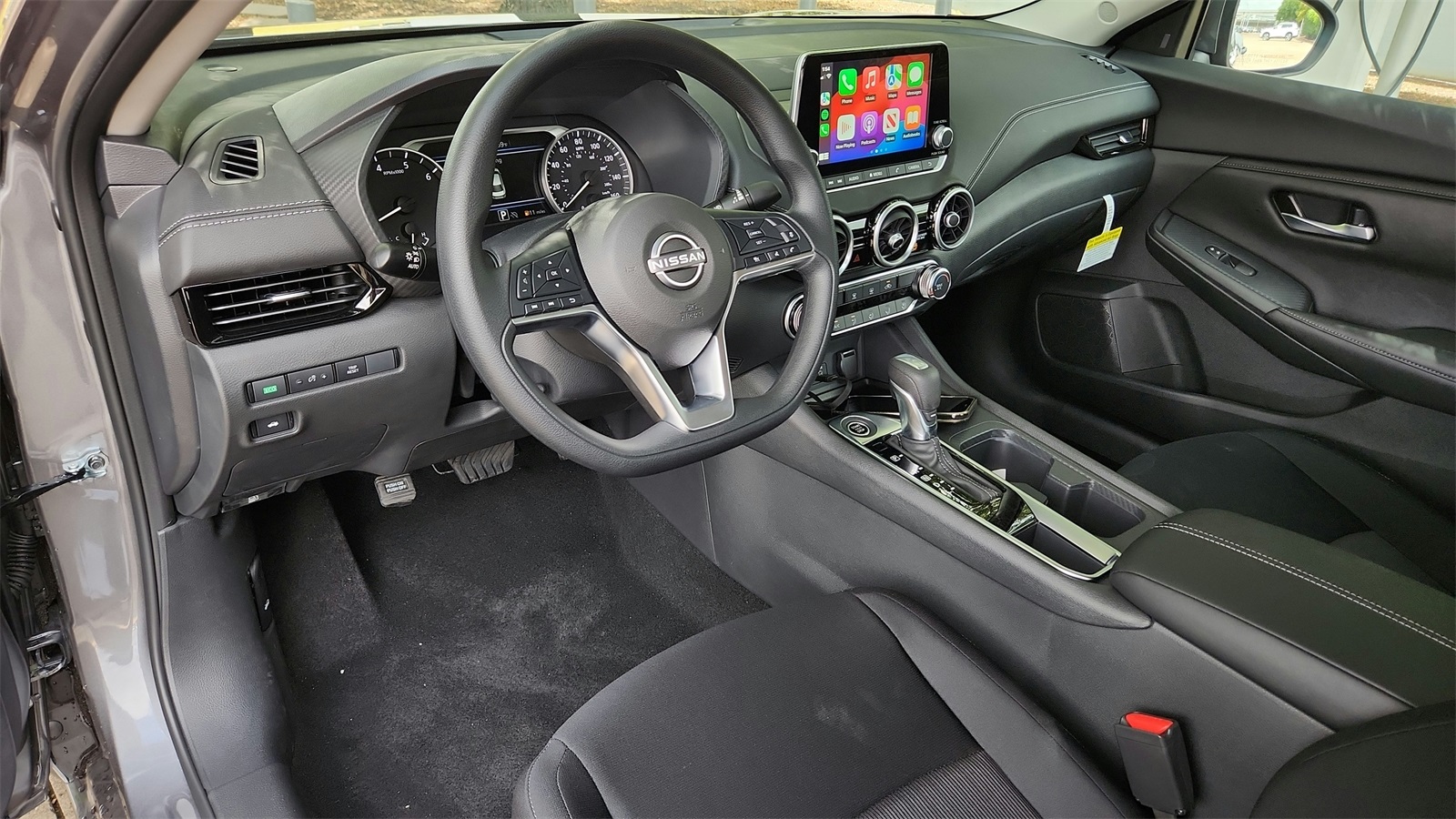 2025 Nissan Sentra SV photo 9