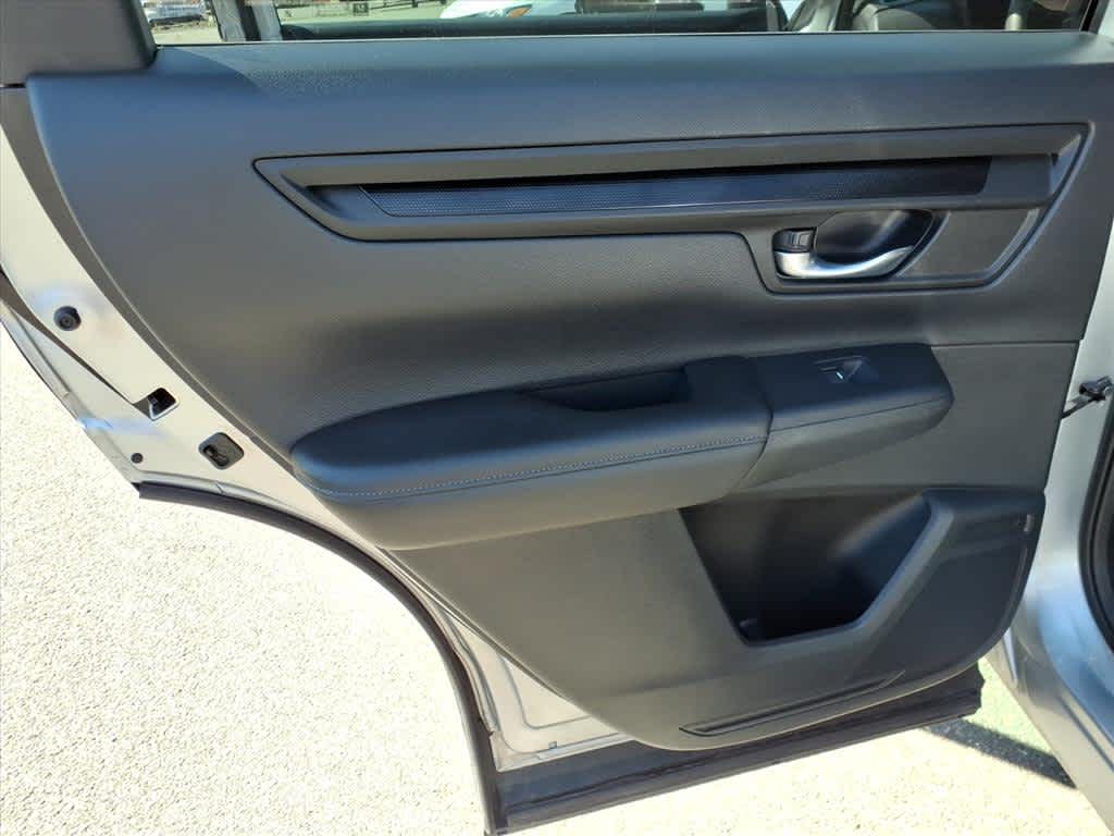 2025 Honda CR-V LX photo 12