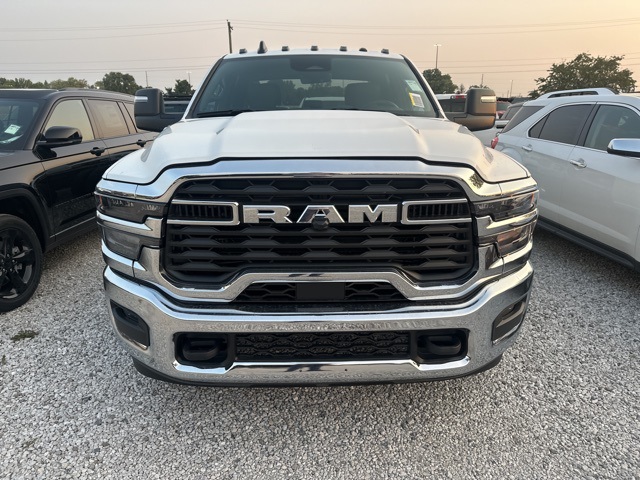 2026 Ram 3500 Tradesman photo 6