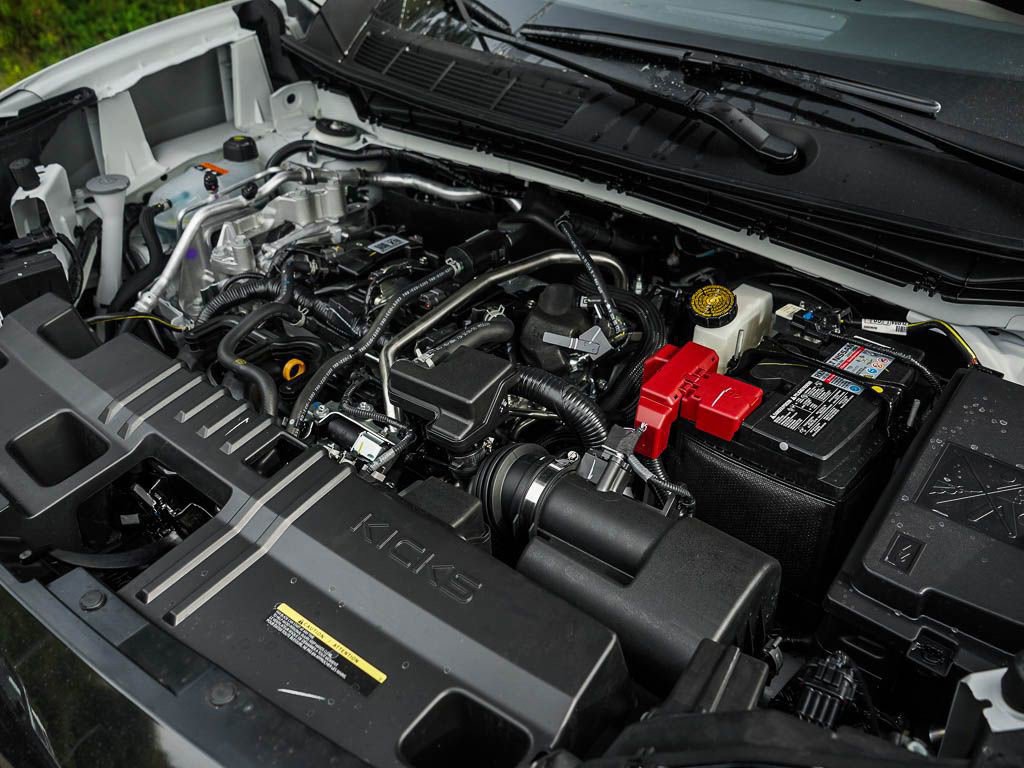 2026 Nissan Kicks SV photo 4