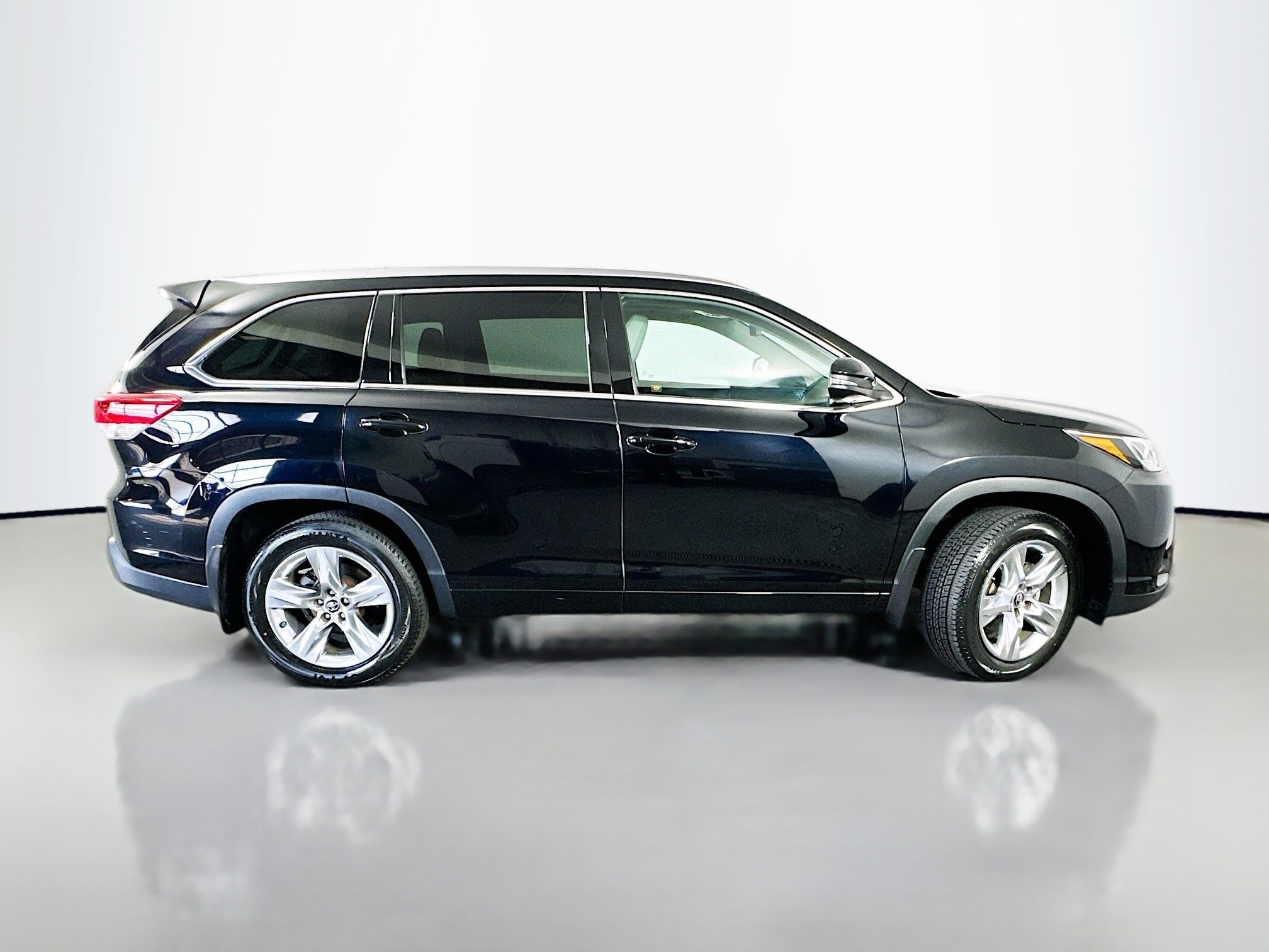 2018 Toyota Highlander Limited photo 8