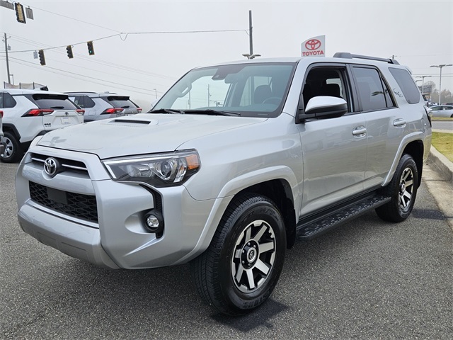2024 Toyota 4Runner TRD Off-Road photo 3