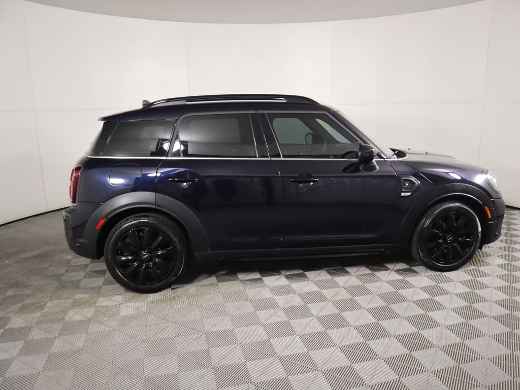2023 Mini Countryman S Iconic photo 4