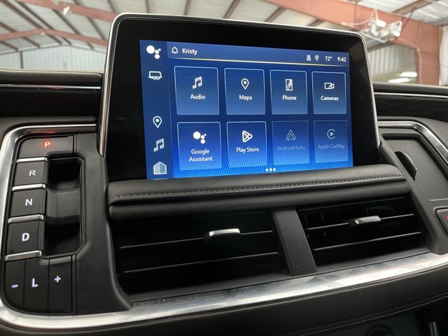 2022 Chevrolet Suburban Z71 photo 11