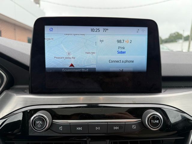 2021 Ford Escape Titanium Hybrid photo 11
