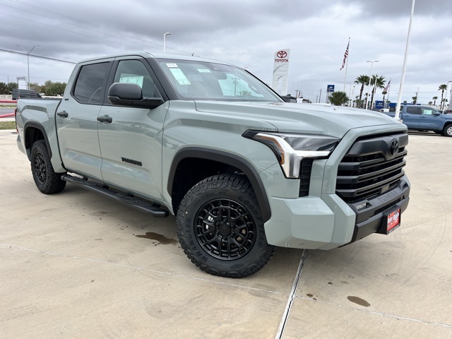 2026 Toyota Tundra SR5's photo