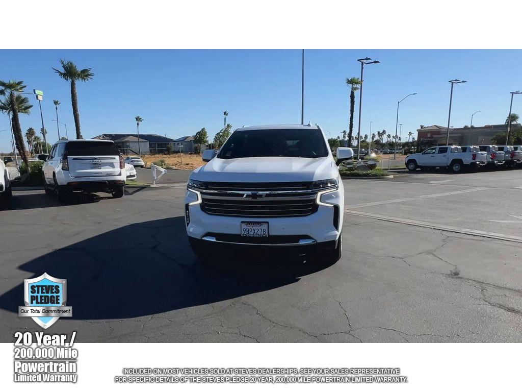 2022 Chevrolet Suburban LT photo 4