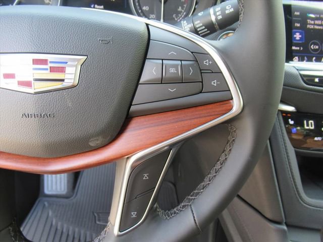 2025 Cadillac XT5 Premium Luxury photo 17