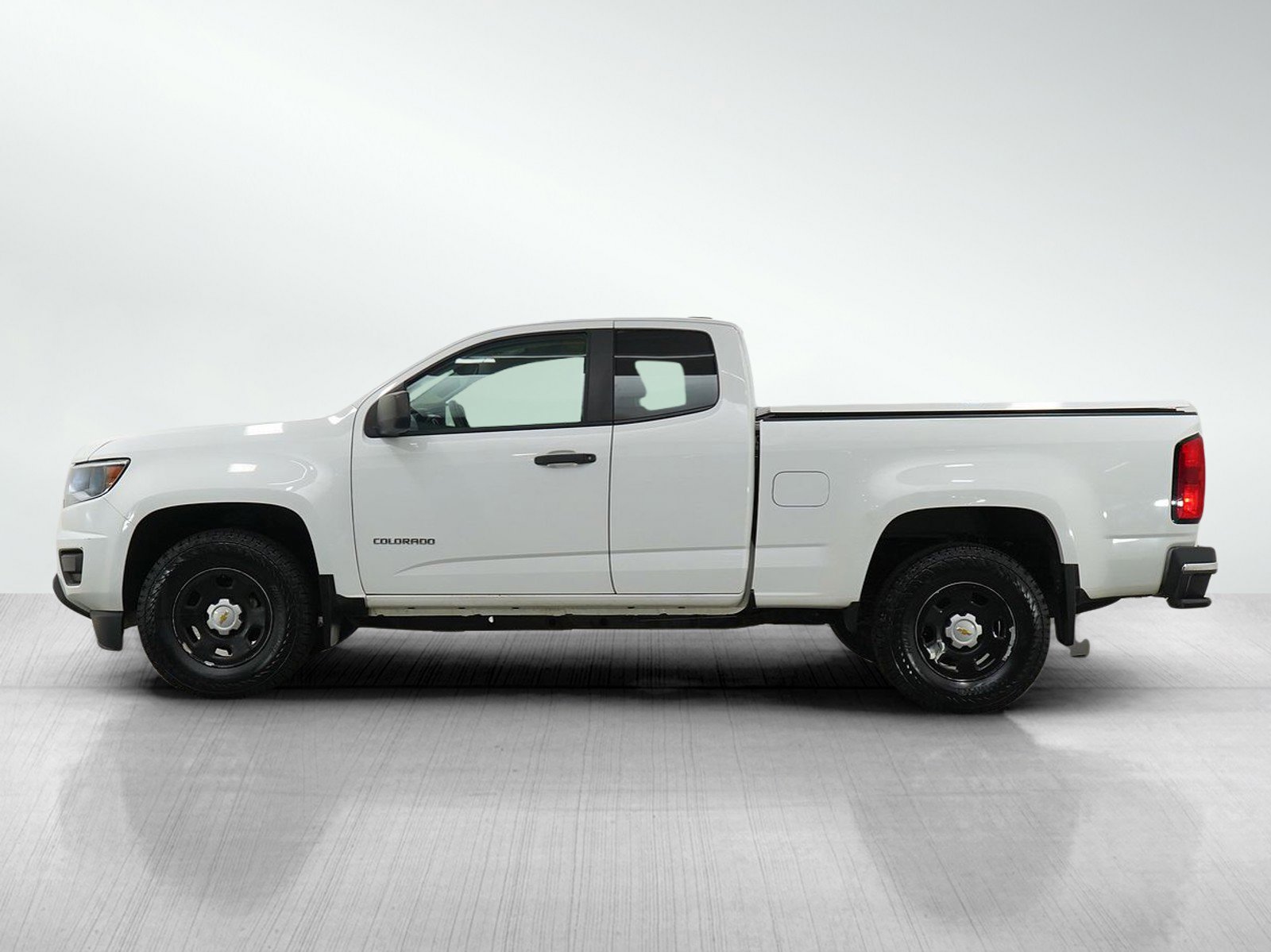 Used 2016 Chevrolet Colorado Work Truck with VIN 1GCHSBEA1G1251558 for sale in South Saint Paul, Minnesota