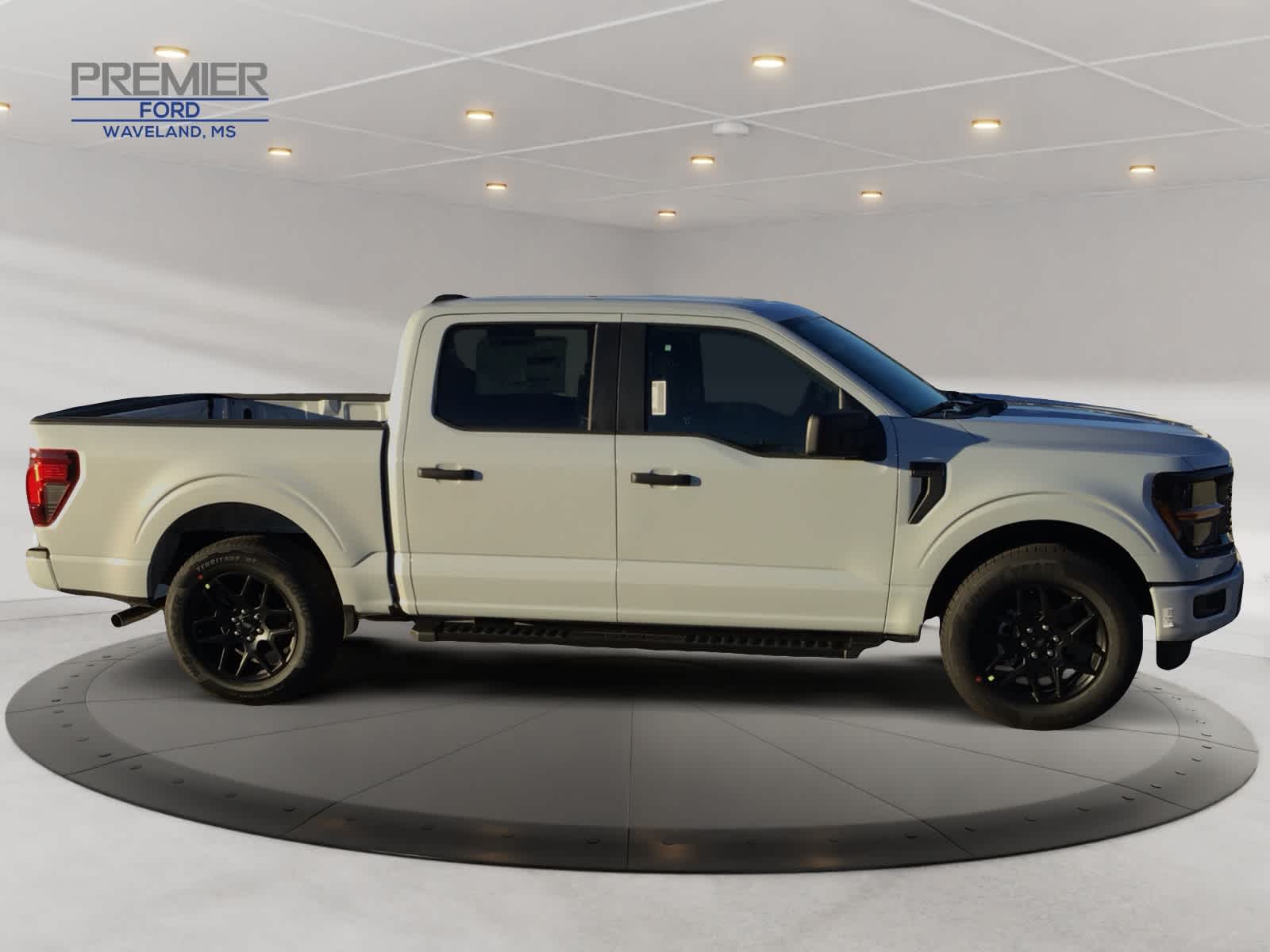 2025 Ford F-150 STX photo 5