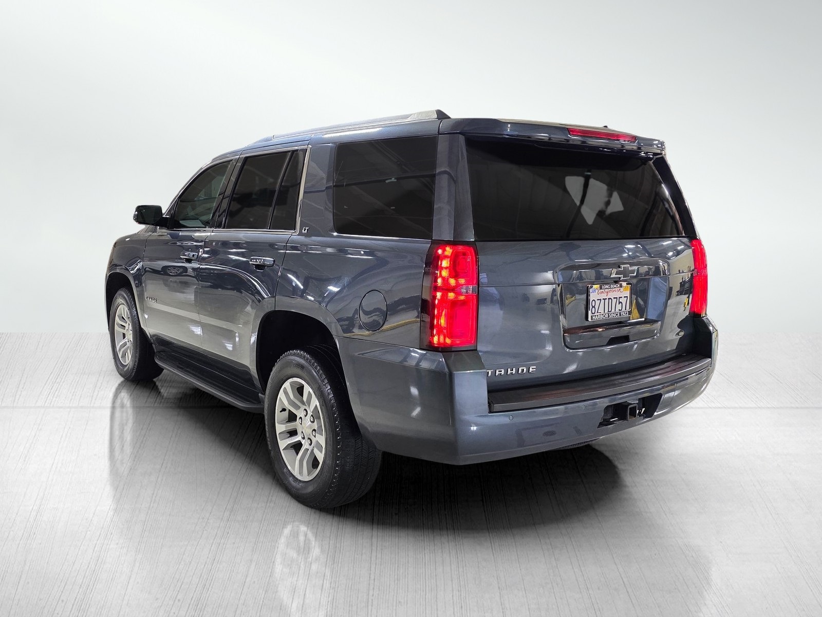 2020 Chevrolet Tahoe LT photo 4