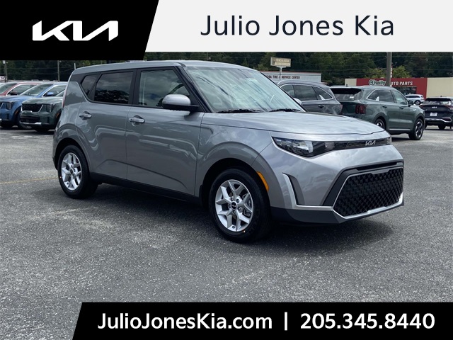 2025 Kia Soul S's photo