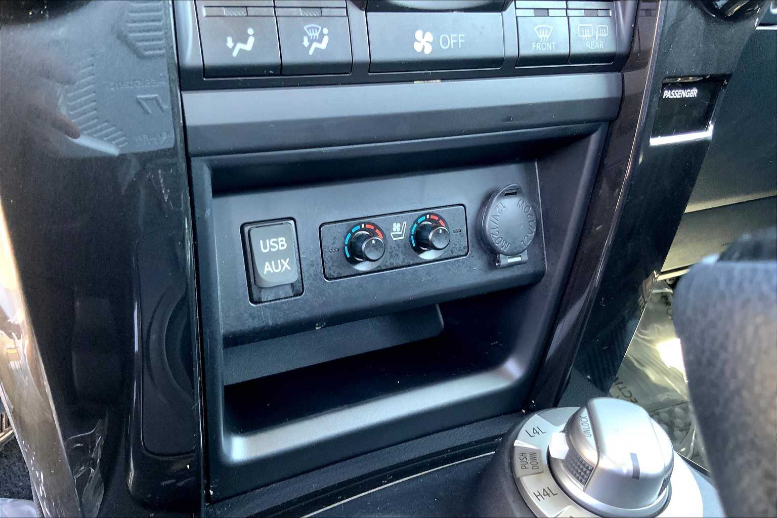2019 Toyota 4Runner Limited Nightshade Edition photo 30
