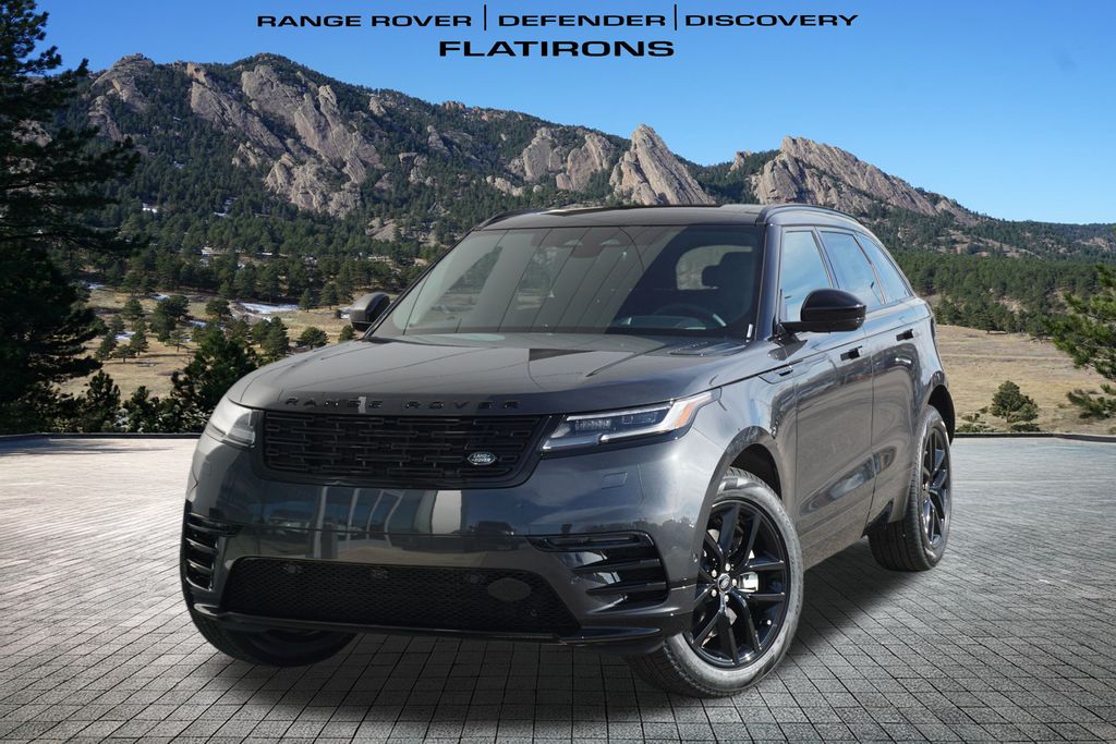 2025 Land Rover Range Rover Velar Dynamic SE