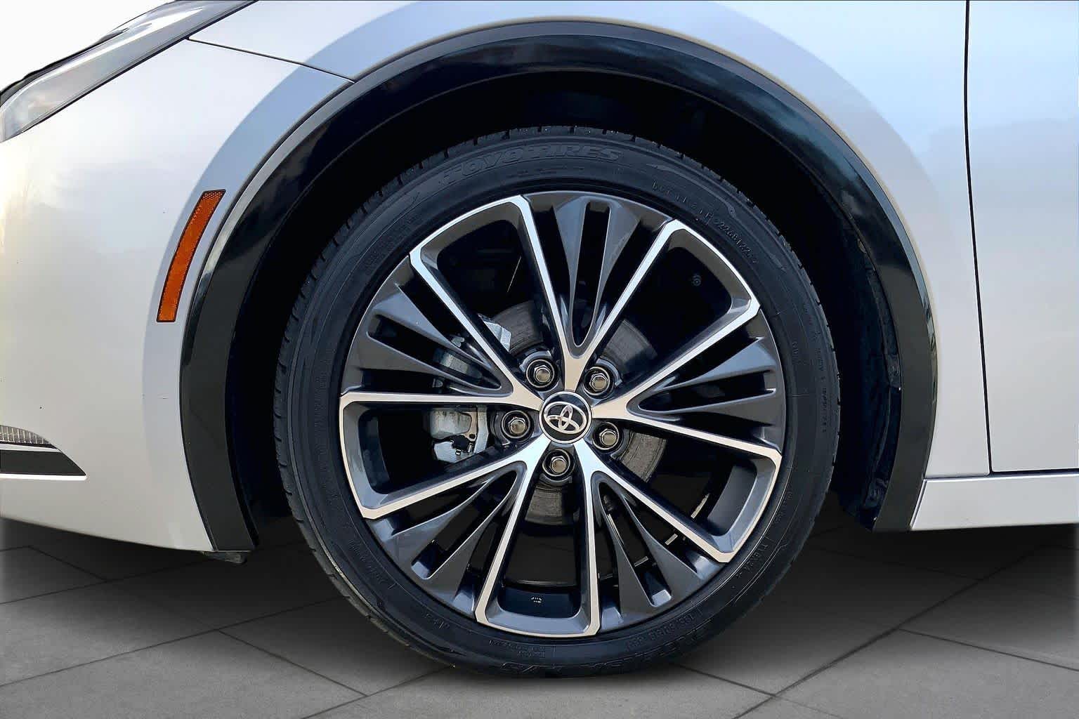 Image of Pre-Owned 2024 Toyota Prius Limited Hatchback FWD