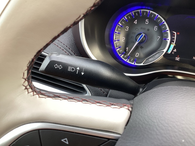 2018 Chrysler Pacifica Limited photo 28