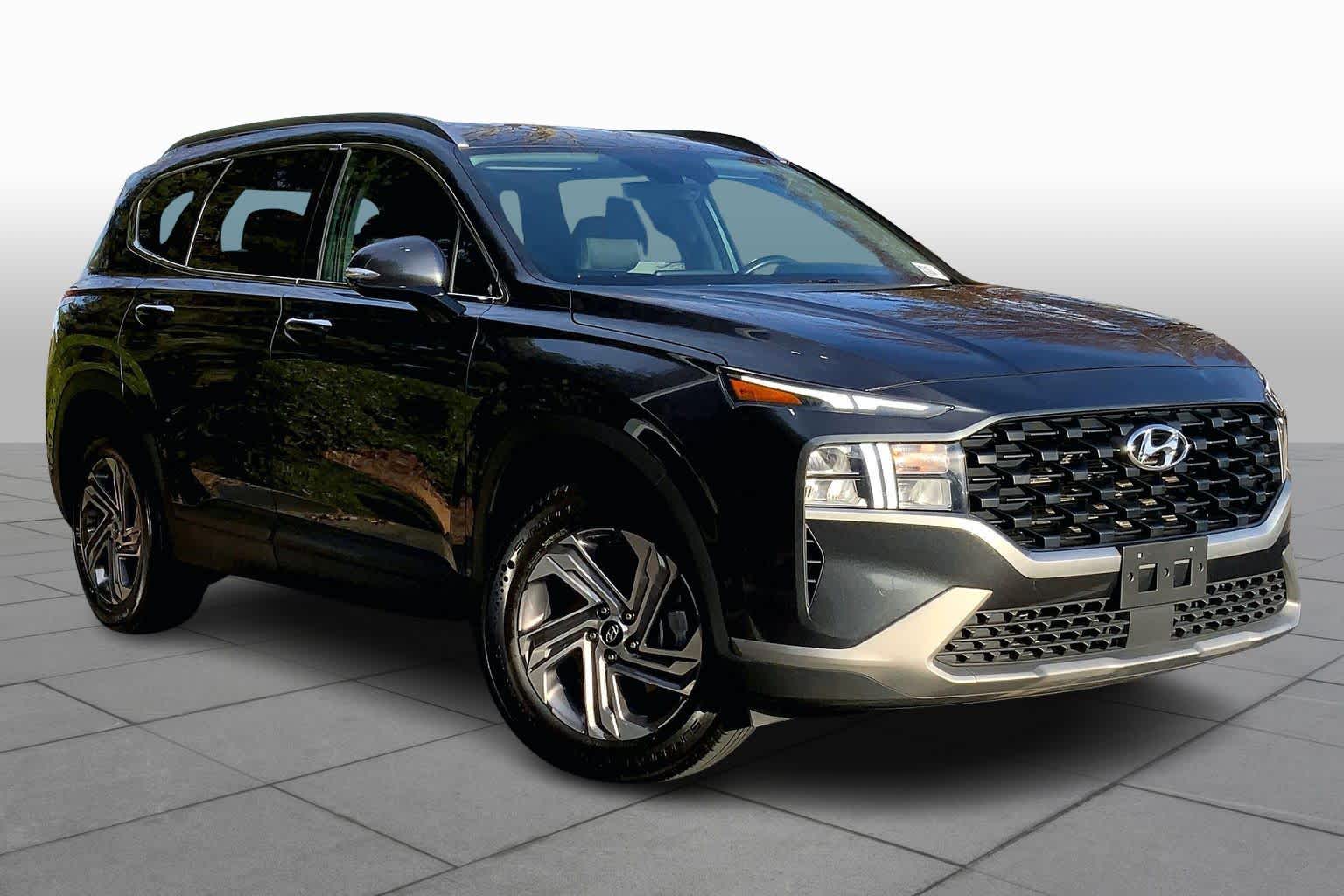 2023 Hyundai Santa Fe SEL photo 4