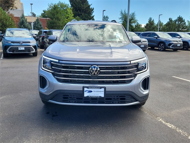 2025 Volkswagen Atlas SE Technology photo 8