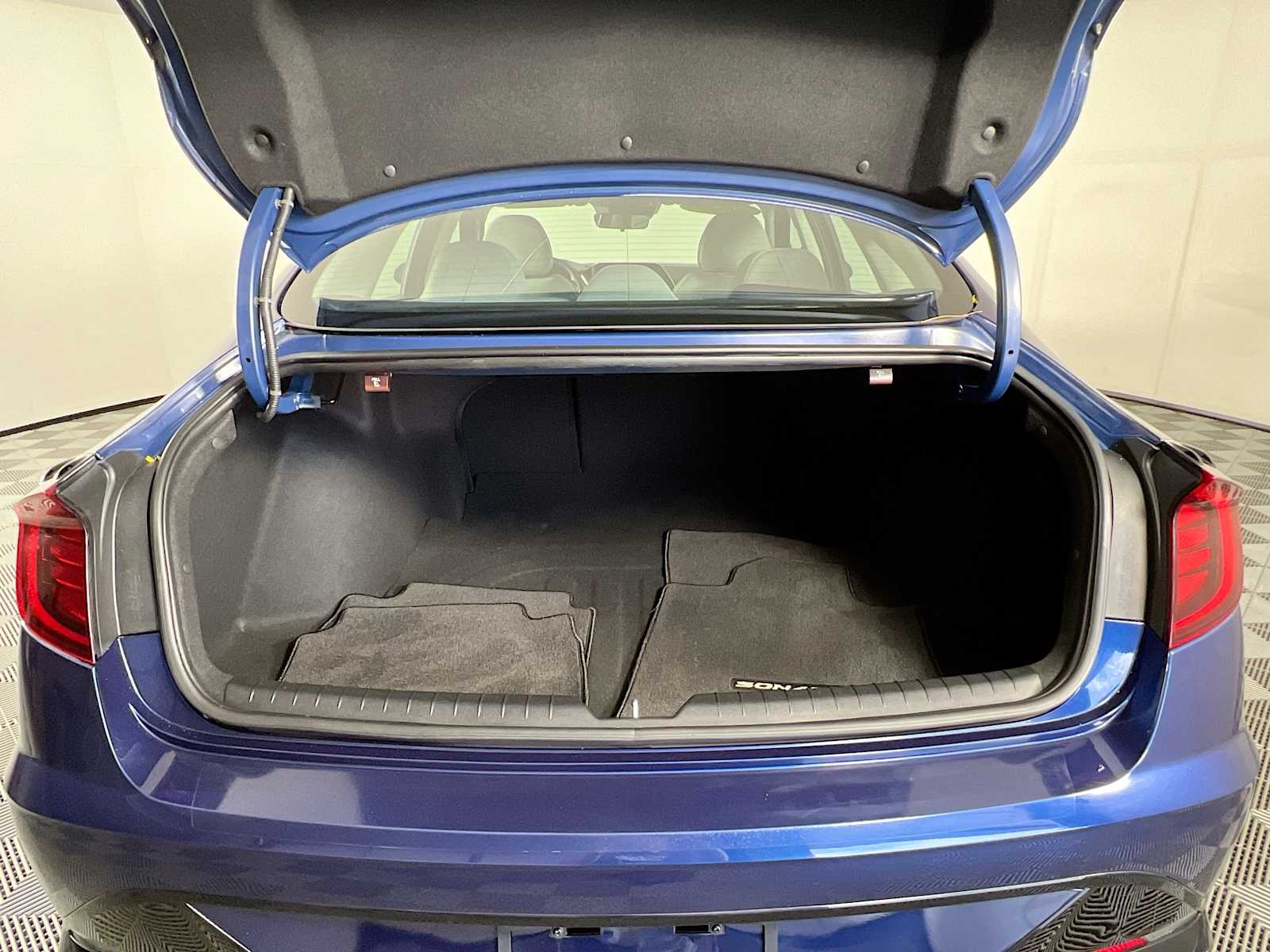 2020 Hyundai Sonata SEL photo 23