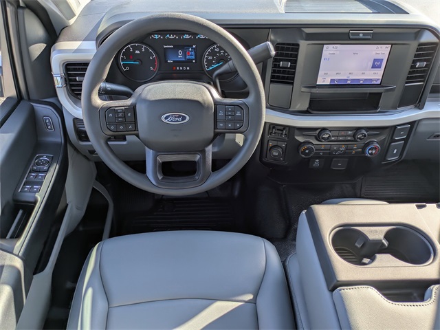 2026 Ford F-350 photo 15
