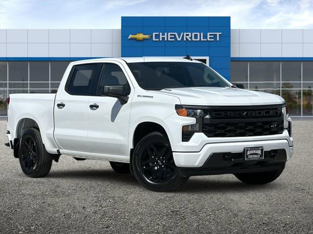 2026 Chevrolet Silverado 1500 Custom photo 2