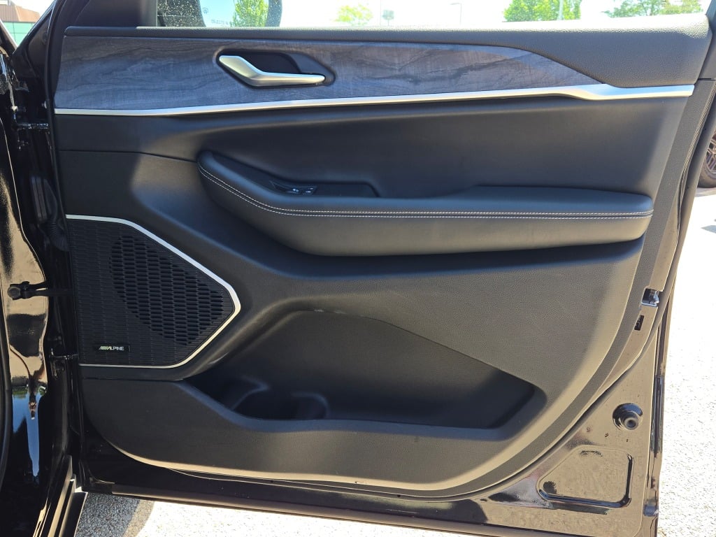 2022 Jeep Grand Cherokee Limited photo 9