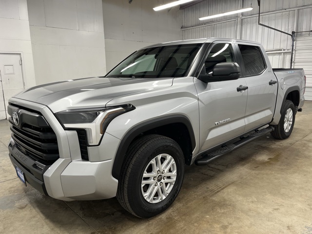 2024 Toyota Tundra SR5 photo 3