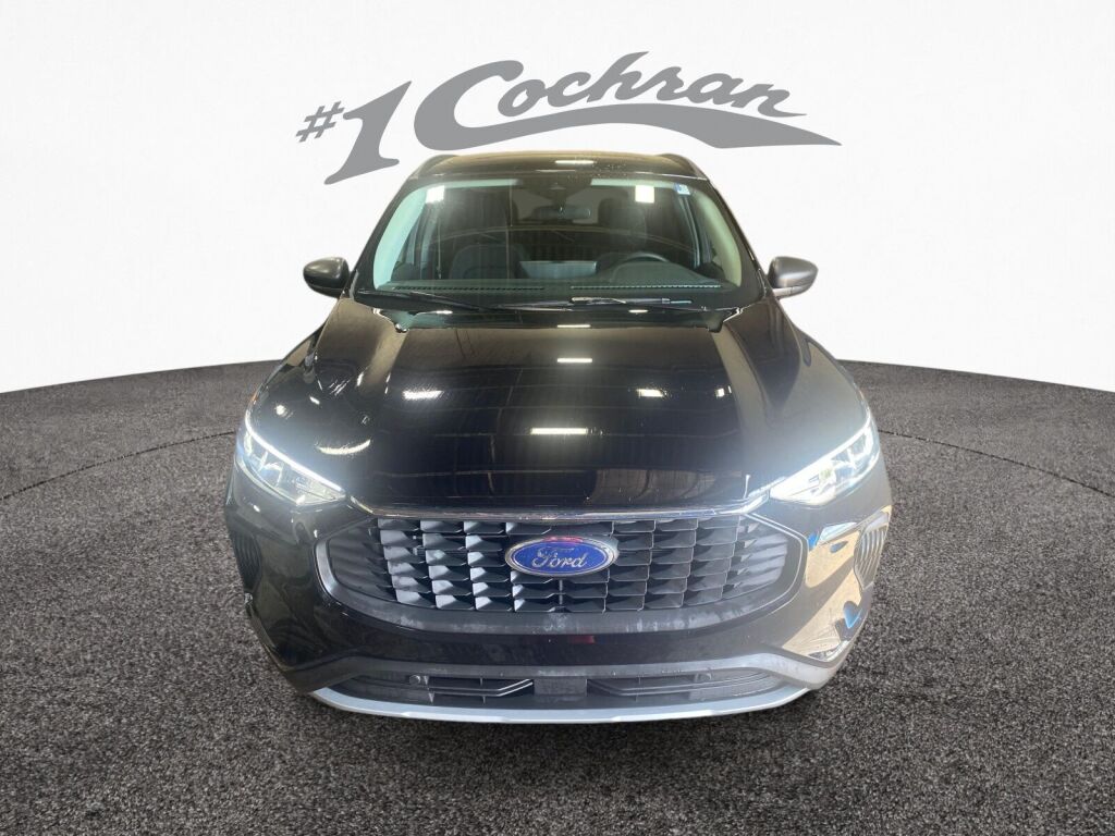 2025 Ford Escape Active photo 2
