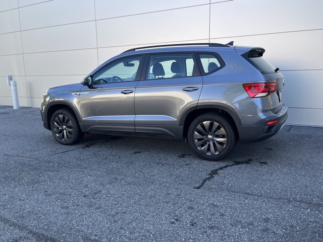 2023 Volkswagen Taos S photo 12