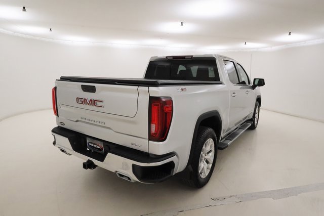 2021 Gmc Sierra 1500 SLT photo 2
