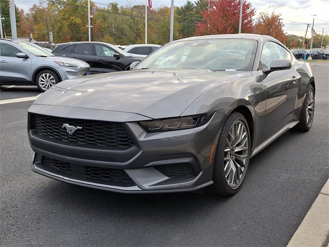 2026 Ford Mustang EcoBoost Premium photo 3