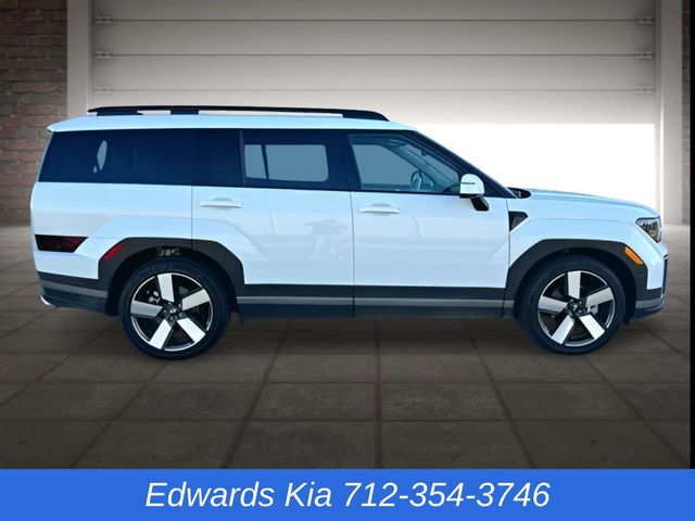 2025 Hyundai Santa Fe Limited photo 2