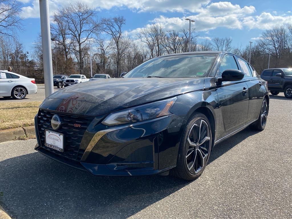 2024 Nissan Altima SR