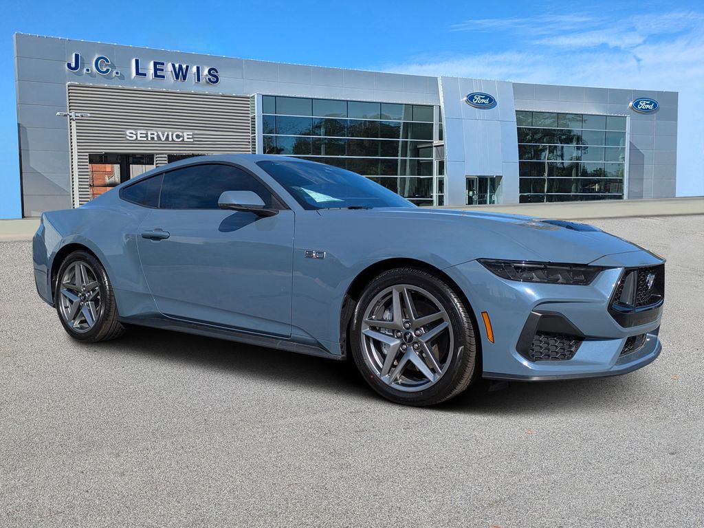 2025 Ford Mustang GT Premium's photo