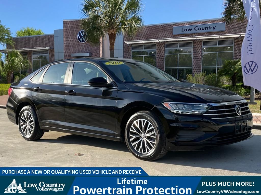 2019 Volkswagen Jetta SE's photo